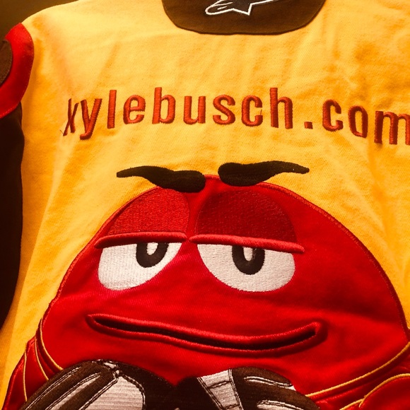 Nearly New authentic Kyle Bush official Nascar Jacket - Picture 2 of 10